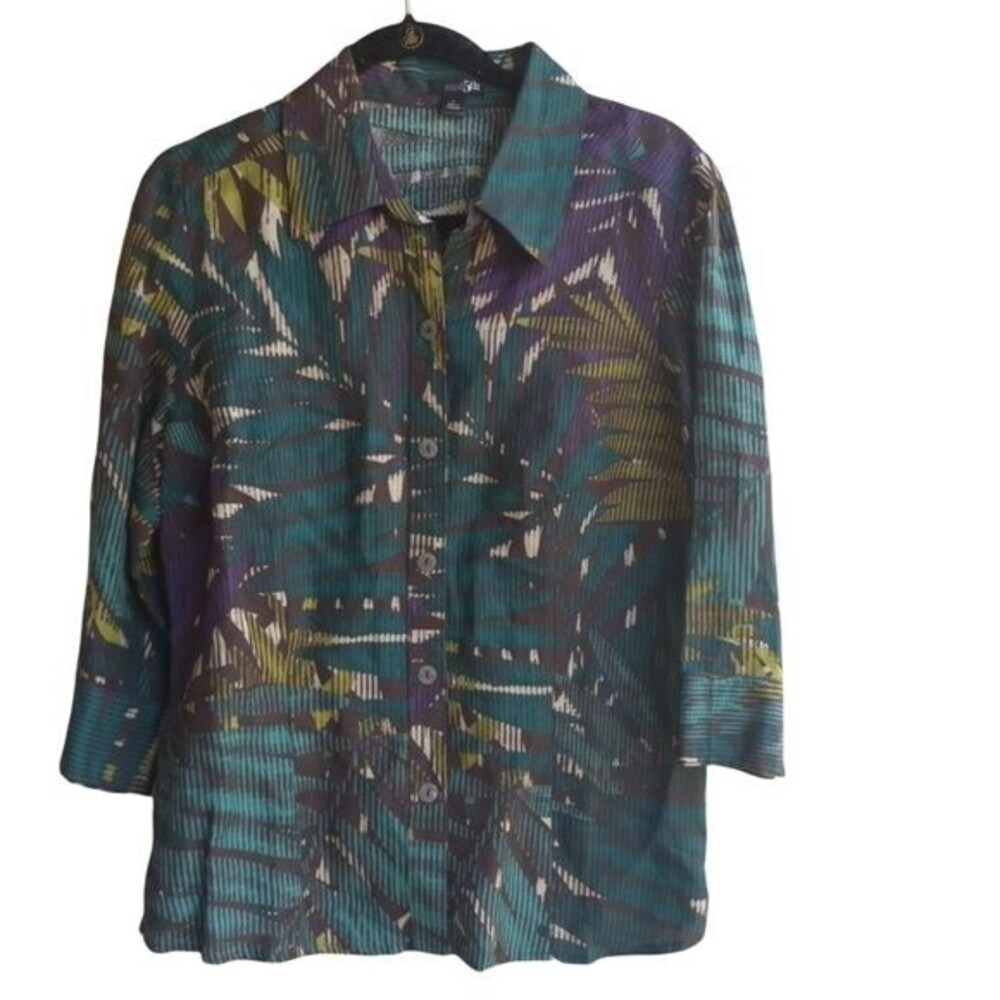 - Retro Chic Jungle Shirt Top Size Large